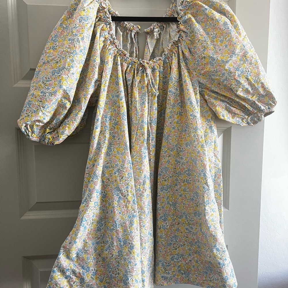 Floral Puff Sleeve Mini Dress